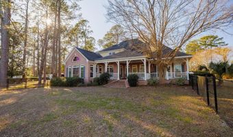 708 Town And Country Dr, Adel, GA 31620