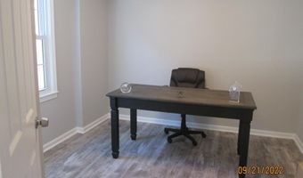 4518 SQUIREDALE Sq, Alexandria, VA 22309