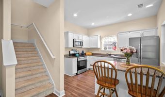 222 Admiration Ave, Beaufort, SC 29906