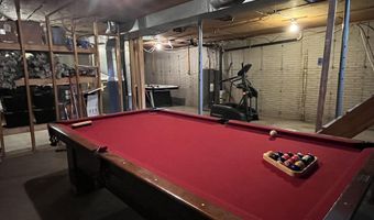 105 S 6th St, Albia, IA 52531
