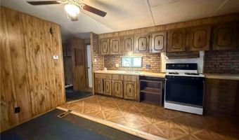 2020 Garfield St, Baxter Springs, KS 66713