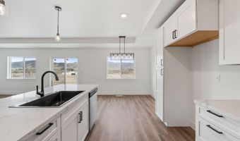 427 Yellow Brick Rd, Battle Mountain, NV 89820