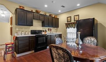 535 E 14th St, Bartlesville, OK 74003