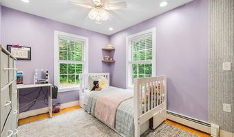 51 Paine Rd, Foster, RI 02825