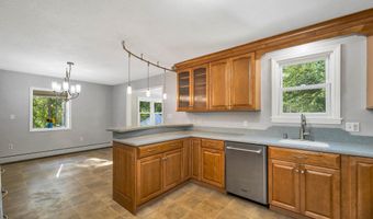 6 Woodland Cir, Bow, NH 03304