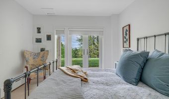 103 Long View Dr, Becket, MA 01223