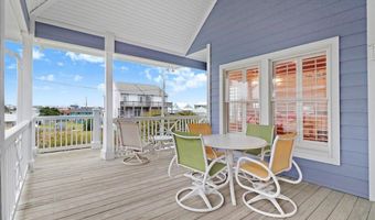 203 E Terminal Blvd, Atlantic Beach, NC 28512