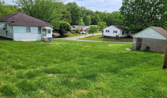 3232 Pinehaven Dr, Ashland, KY 41101