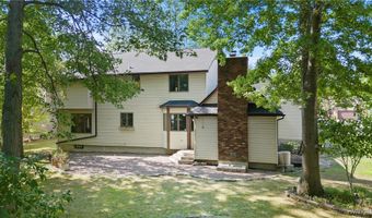 81 Plumwood Ct, Amherst, NY 14051