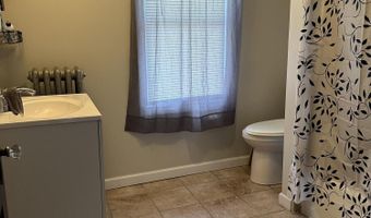 2405 Crawford Ave, Altoona, PA 16602