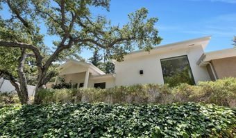 3843 Hayvenhurst Ave, Encino, CA 91436