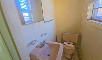 206 Hoover St, Belzoni, MS 39038