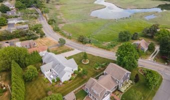 110 Commerce Rd, Barnstable, MA 02630