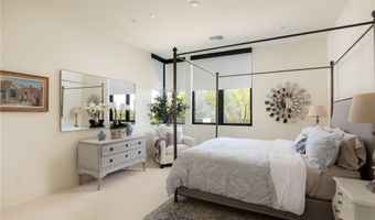 92 Sun Glow Ln, Las Vegas, NV 89135