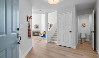 355 Village Creek Rd, Aptos, CA 95003