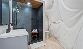 128 2137 Rd, Bartlesville, OK 74003