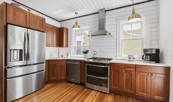 12 Park St, Newport, RI 02840