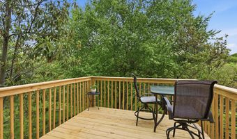 121 PUMPKIN PATCH Ln, Hockessin, DE 19707