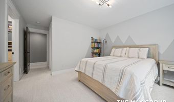 5354 Pinnacle Point Dr NE, Ada, MI 49301