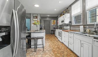 2 N Montgomery Ave, Atlantic City, NJ 08401