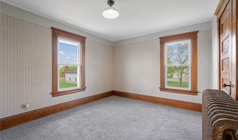 5785 Beechwood Ave, Alliance, OH 44601