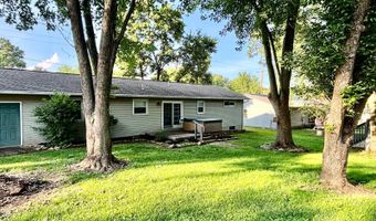 301 E. Pine St, Albion, IL 62806