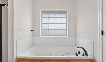 1828 Caribou Cir, Altus, OK 73521