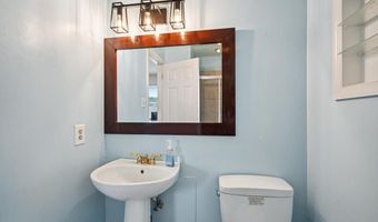 11 KENWICK Rd, Hockessin, DE 19707