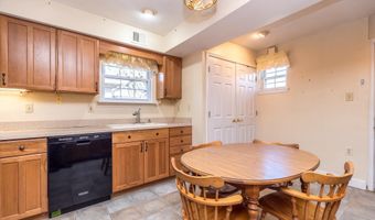 501 N BETHLEHEM Pike #7-D, Ambler, PA 19002