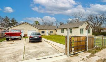 406 W Franklin St, Alvord, TX 76225