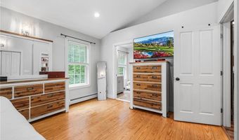 51 Paine Rd, Foster, RI 02825