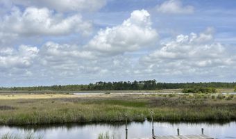 11053 N Shore Dr, Bay St. Louis, MS 39520