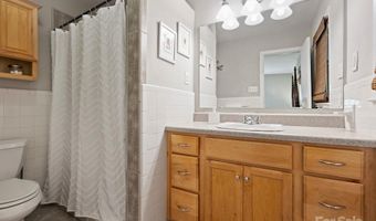 6334 Fair Valley Dr, Charlotte, NC 28226