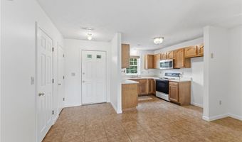 45 Maritime Dr D, Charlestown, RI 02813