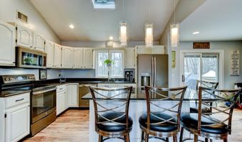 61 Lakeside Dr NW, Alloway, NJ 07461