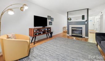 1503 Abbey Cir, Asheville, NC 28805