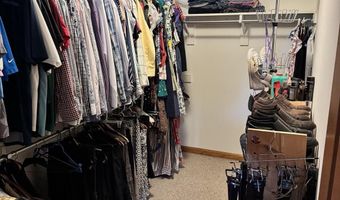 208 MONTCLAIR Ct, Hagerstown, MD 21742