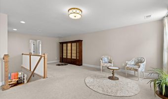 117 MALLARD Dr, Lake Frederick, VA 22630