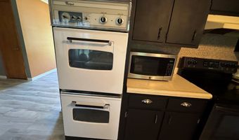 105 Able St, Big Sandy, TN 38221