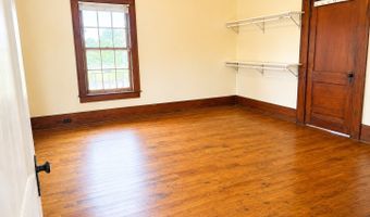 4512 Thomasville Dr, Acworth, GA 30101
