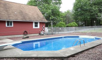 117 Chippewa Trl, Albrightsville, PA 18210
