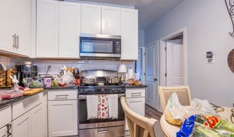 135 W 15TH St, Bayonne, NJ 07002