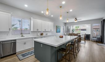 1732 W HOPI Dr, Chandler, AZ 85224