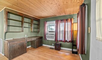 1610 Nc-102 E, Ayden, NC 28513