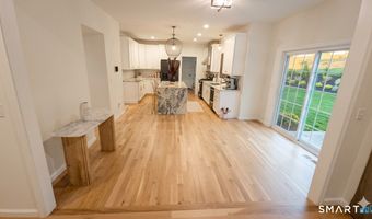 20 Gino Dr, Bristol, CT 06010