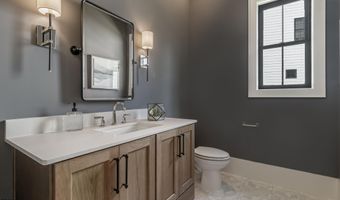 609 N Salem St, Apex, NC 27502