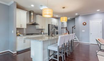 24701 GRACEHILL Ter, Aldie, VA 20105