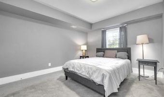 1921 Walthall Dr NW, Atlanta, GA 30318