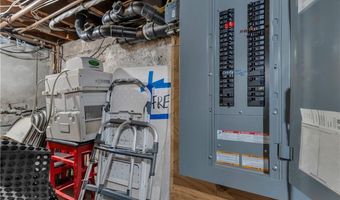 422 High St, Cumberland, RI 02864