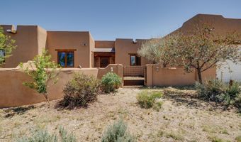 135 Los Rios Rd, Arroyo Hondo, NM 87513